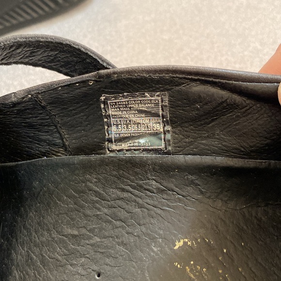 Skechers - shape up Mary Jane shoes. Size 6.5 m - Picture 7 of 11